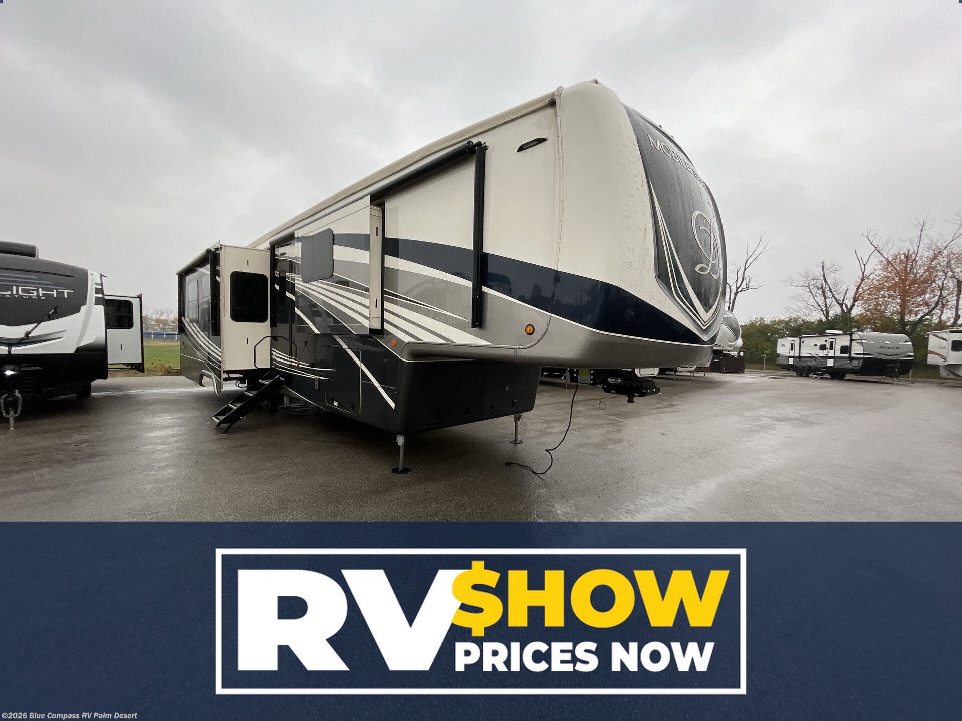 Used 2022 DRV Mobile Suites 41 RKDB available in Palm Desert, California