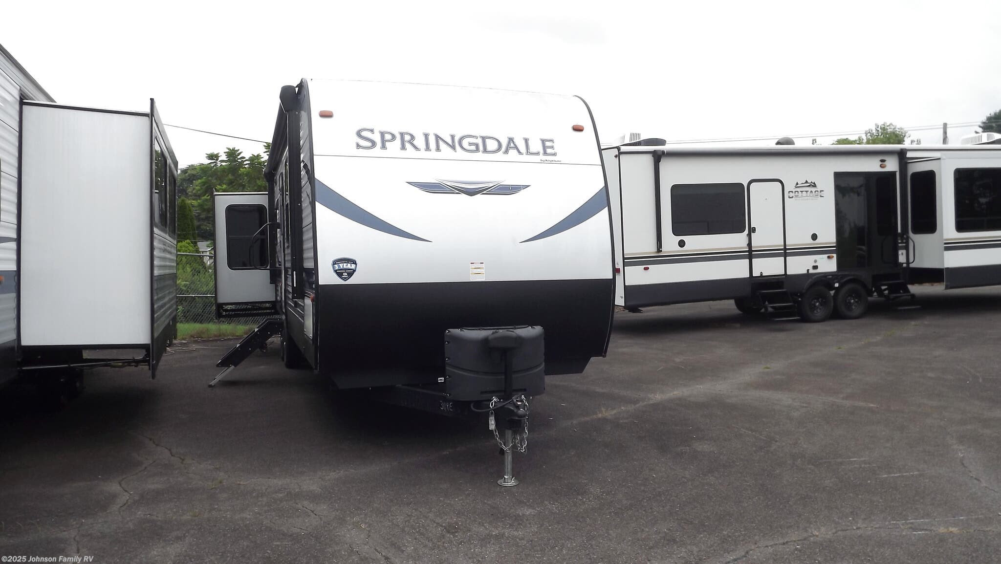 Used 2021 Keystone Springdale East 311RE available in Woodlawn, Virginia