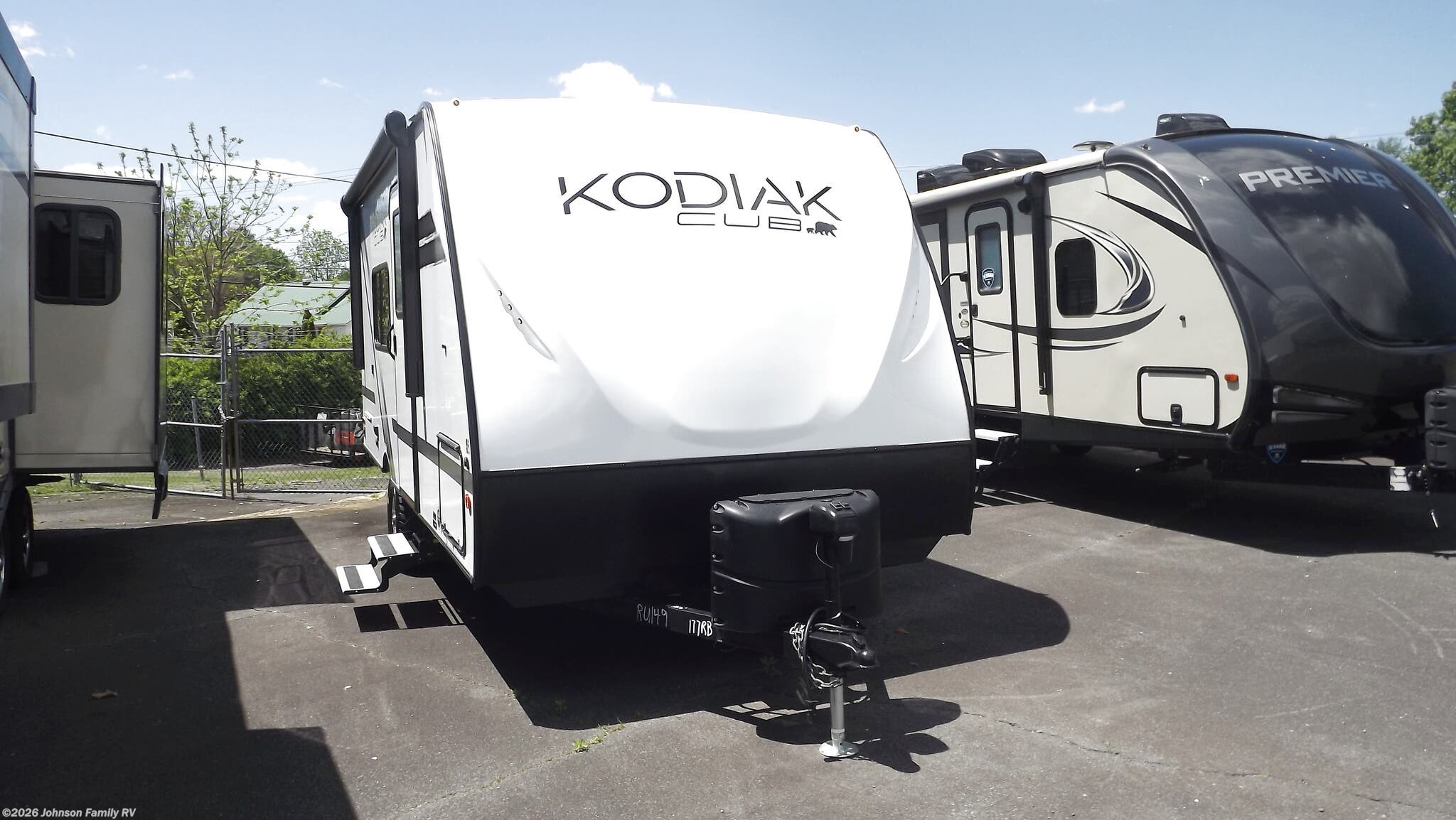 Used 2022 Dutchmen Kodiak Cub 177rb available in Woodlawn, Virginia