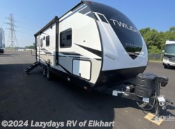 Used 2022 Cruiser RV Twilight Signature TW2100 available in Elkhart, Indiana