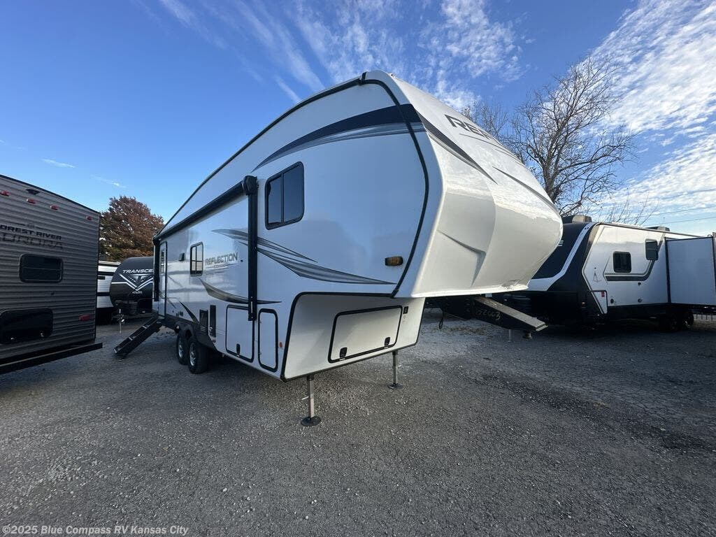 New 2025 Grand Design Reflection 100 Series 24RL available in Grain Valley, Missouri