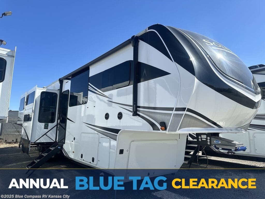 New 2025 Grand Design Solitude 376RD available in Grain Valley, Missouri