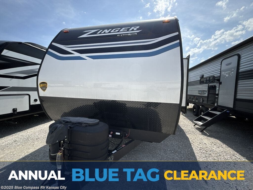 Used 2024 CrossRoads Zinger ZR280RB available in Grain Valley, Missouri
