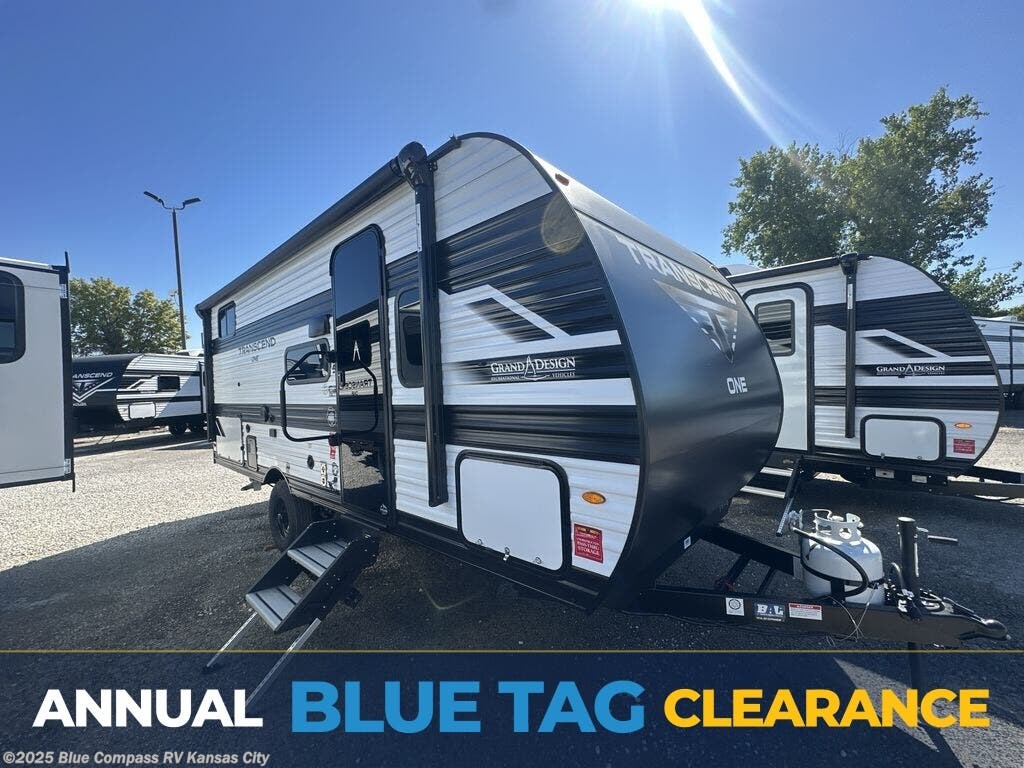 New 2026 Grand Design Transcend One 161BH available in Grain Valley, Missouri