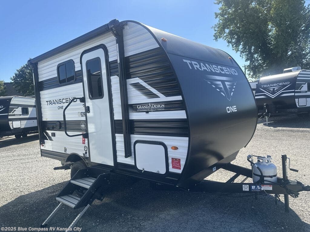 New 2026 Grand Design Transcend One 131DL available in Grain Valley, Missouri
