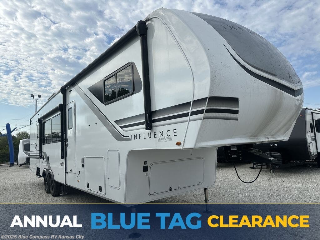 New 2025 Grand Design Influence 3704BH available in Grain Valley, Missouri
