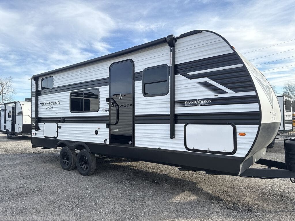 New 2026 Grand Design Transcend Xplor 19BHX available in Grain Valley, Missouri