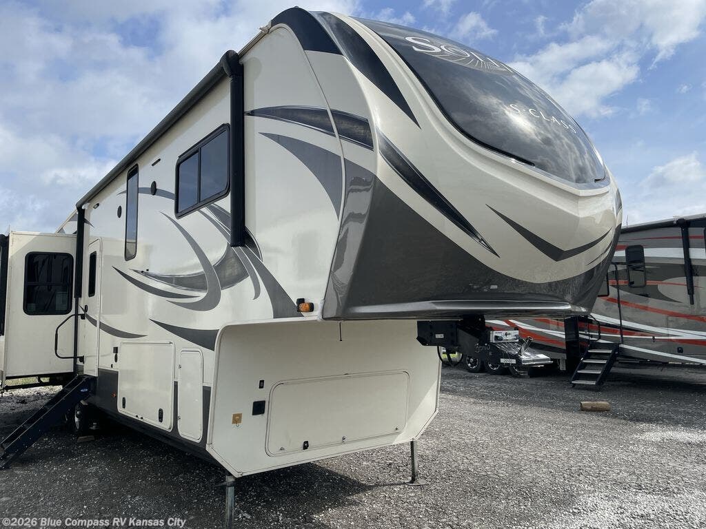 Used 2021 Grand Design Solitude S-Class 3540GK-R available in Grain Valley, Missouri