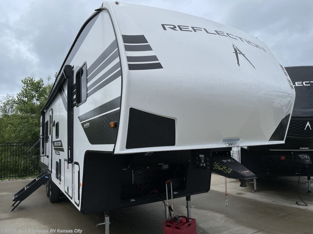New 2026 Grand Design Reflection 100 Series 32BH available in Grain Valley, Missouri