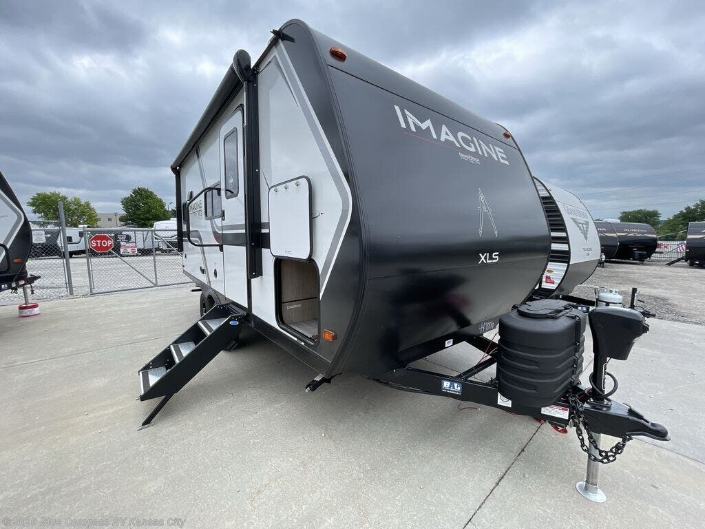 New 2026 Grand Design Imagine XLS 17MKE available in Grain Valley, Missouri