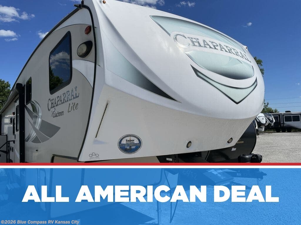 Used 2017 Coachmen Chaparral Lite 295BHS available in Grain Valley, Missouri