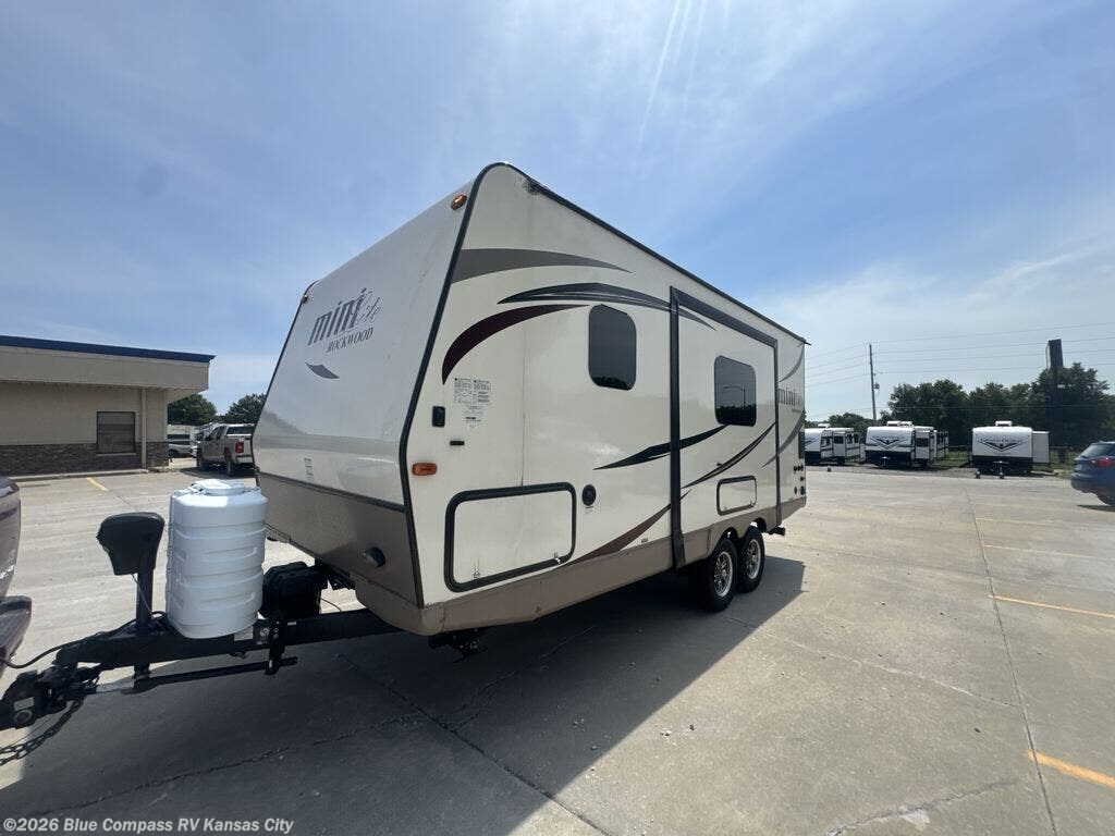 Used 2016 Forest River Rockwood 2104S available in Grain Valley, Missouri