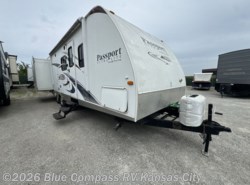 Used 2011 Keystone Passport 3050BH available in Grain Valley, Missouri