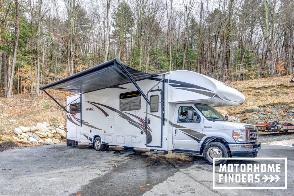 Used 2022 Jayco Redhawk 31F available in Northvillle, New York