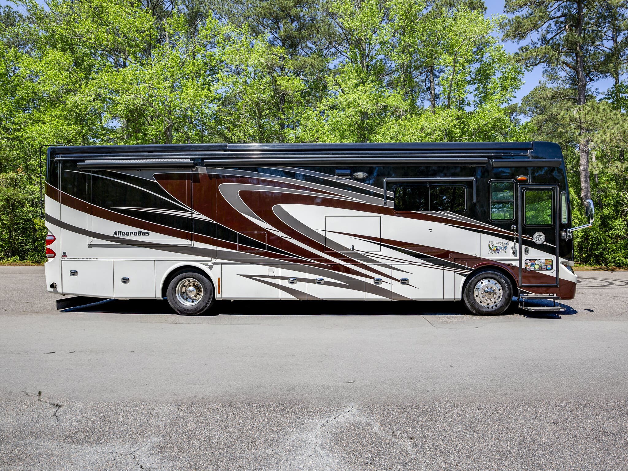 Used 2014 Tiffin Allegro Bus 37AP available in Chesapeake, Virginia