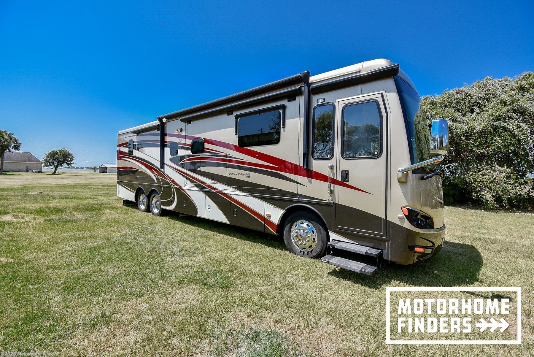 Used 2015 Newmar Ventana 4037 available in Palacios, Texas