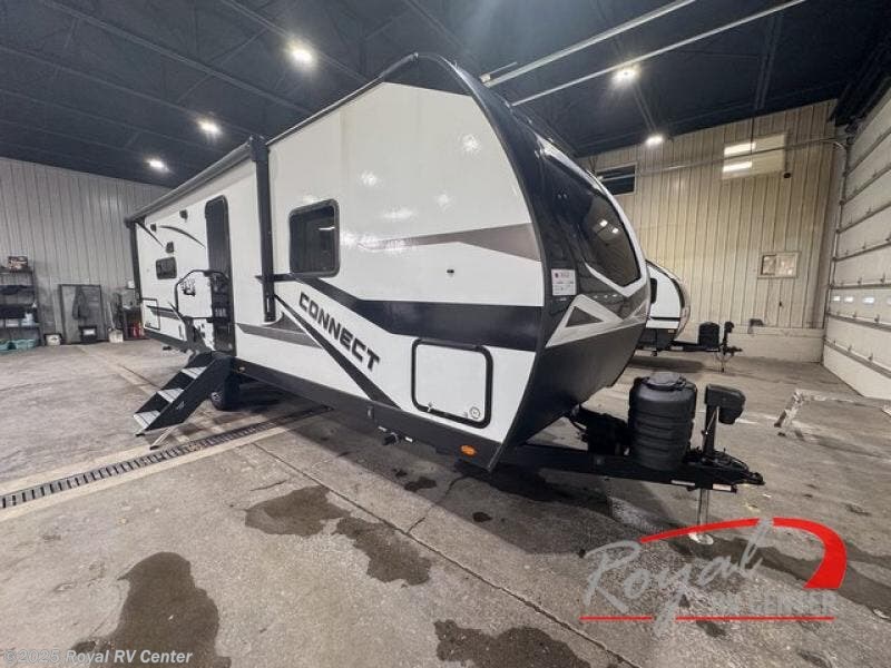 Used 2024 K-Z Connect C262RLK available in Middlebury, Indiana