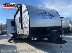 Used 2022 East to West Silver Lake 29K2S - dual slide rear living, king bed, Travel available in Longs - North Myrtle Beach, South Carolina