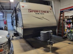 Used 2019 K-Z Sportsmen LE 261BHKLE available in Madison, Ohio
