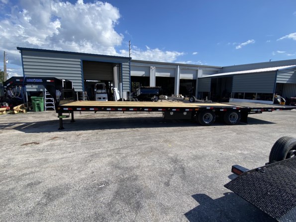 2023 Load Trail 102X36 Hydraulic Dovetail Gooseneck Trailer  24K L available in Englewood, FL