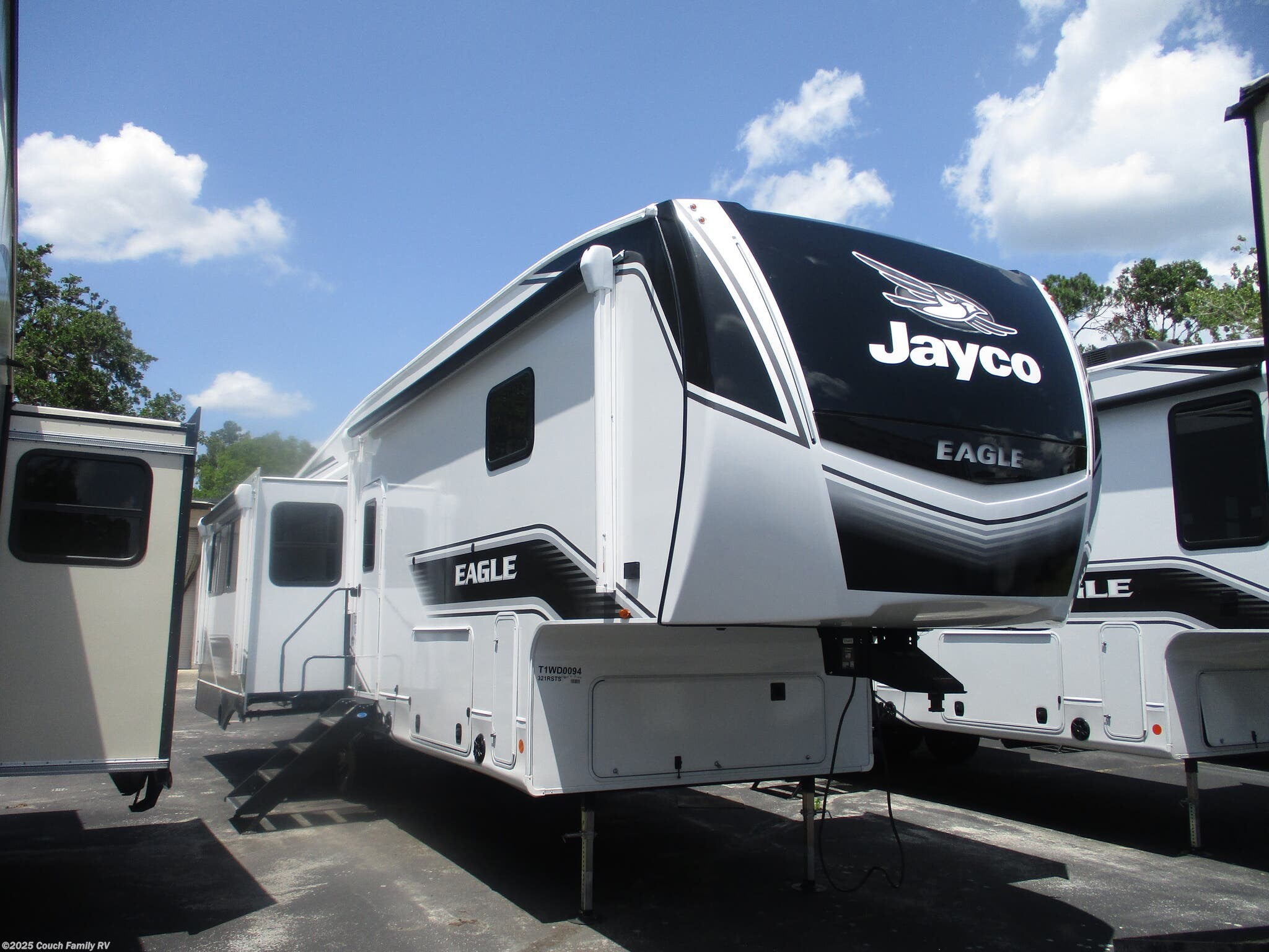 New 2026 Jayco Eagle 321RSTS available in Cross City, Florida