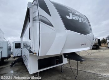 New 2022 Jayco Eagle 355MBQS available in Burns Harbor, Indiana