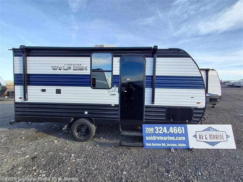 Used 2024 Forest River Cherokee Wolf Den 16EVW available in Jerome, Idaho