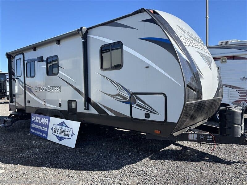 Used 2019 Heartland  SHADOW CRUISER UL 225RBS available in Jerome, Idaho
