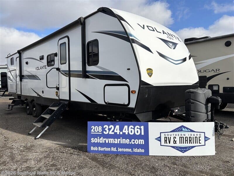 Used 2022 CrossRoads Volante 32SB available in Jerome, Idaho