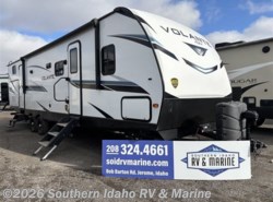 Used 2022 CrossRoads Volante 32SB available in Jerome, Idaho