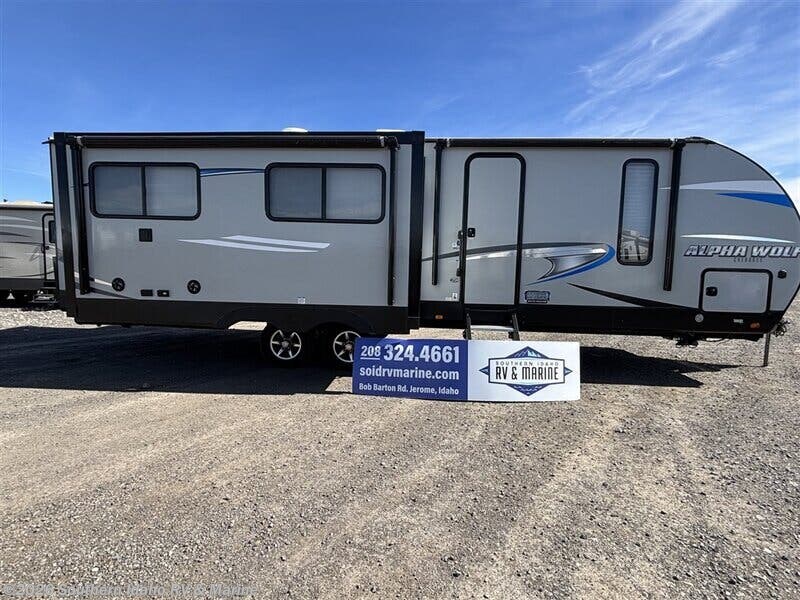 Used 2020 Forest River Cherokee Alpha Wolf 26RL available in Jerome, Idaho