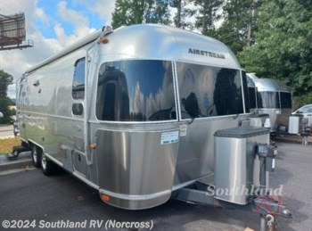 Used 2015 Airstream Flying Cloud 25FB available in Norcross, Georgia