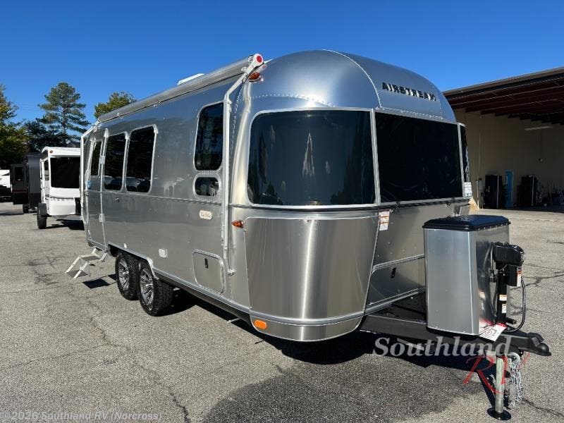 New 2026 Airstream Trade Wind 23FB Twin available in Norcross, Georgia