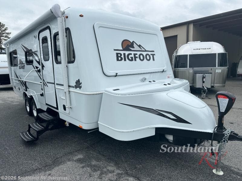 New 2026 Bigfoot 2500 Series B25RQ (Twin) available in Norcross, Georgia