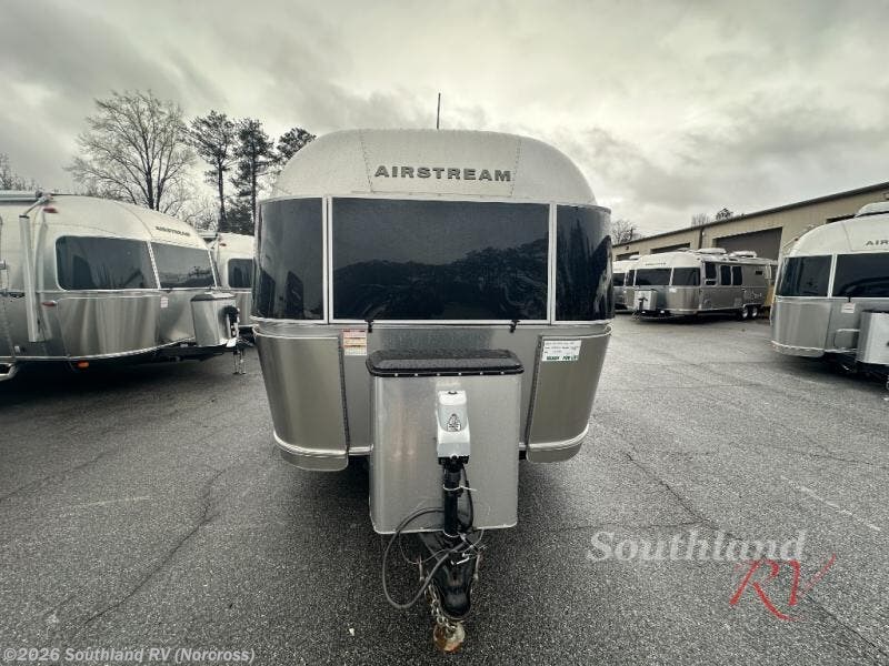 New 2018 Airstream Flying Cloud 19CB available in Norcross, Georgia