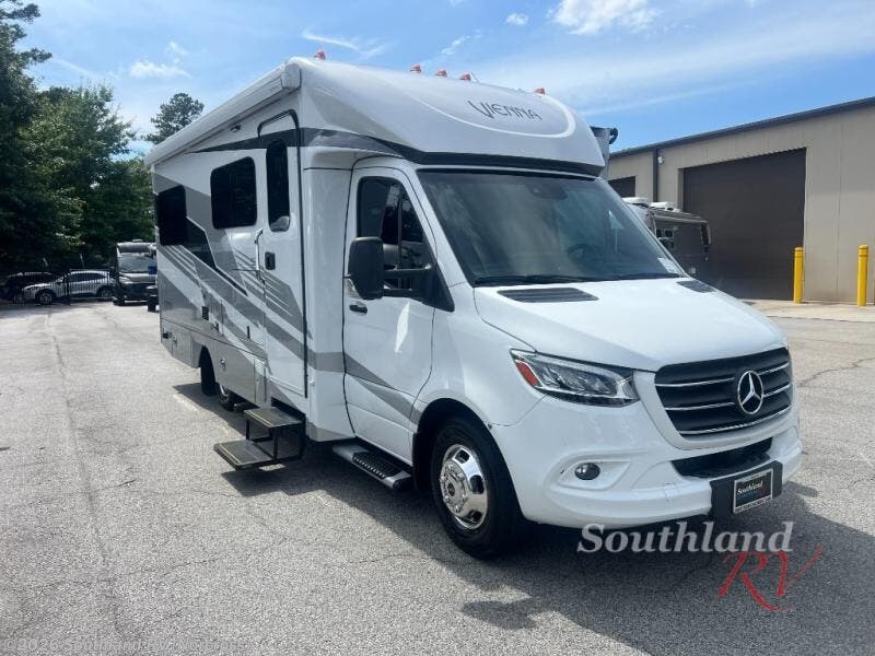 Used 2025 Renegade RV Vienna 25DLN available in Norcross, Georgia