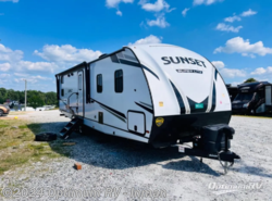 Used 2022 CrossRoads Sunset Trail SS299QB available in Inman, South Carolina