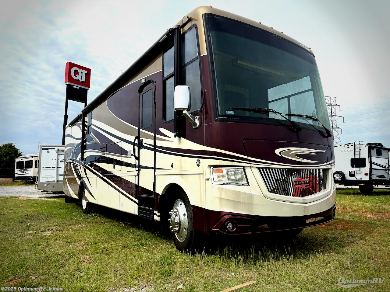 Used 2014 Newmar Canyon Star 3610 available in Inman, South Carolina