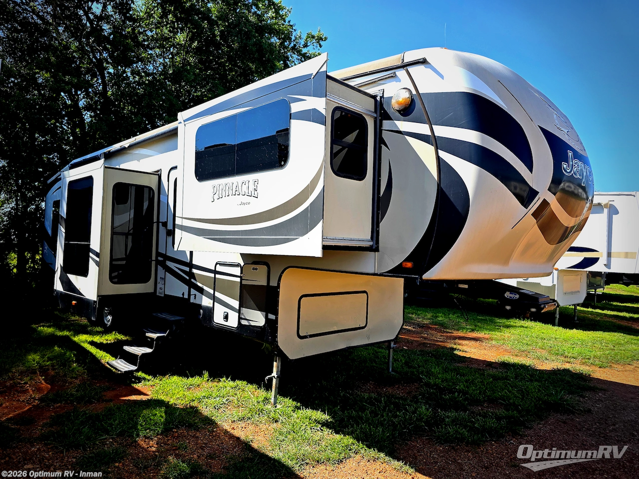 Used 2015 Jayco Pinnacle 38FLSA available in Inman, South Carolina
