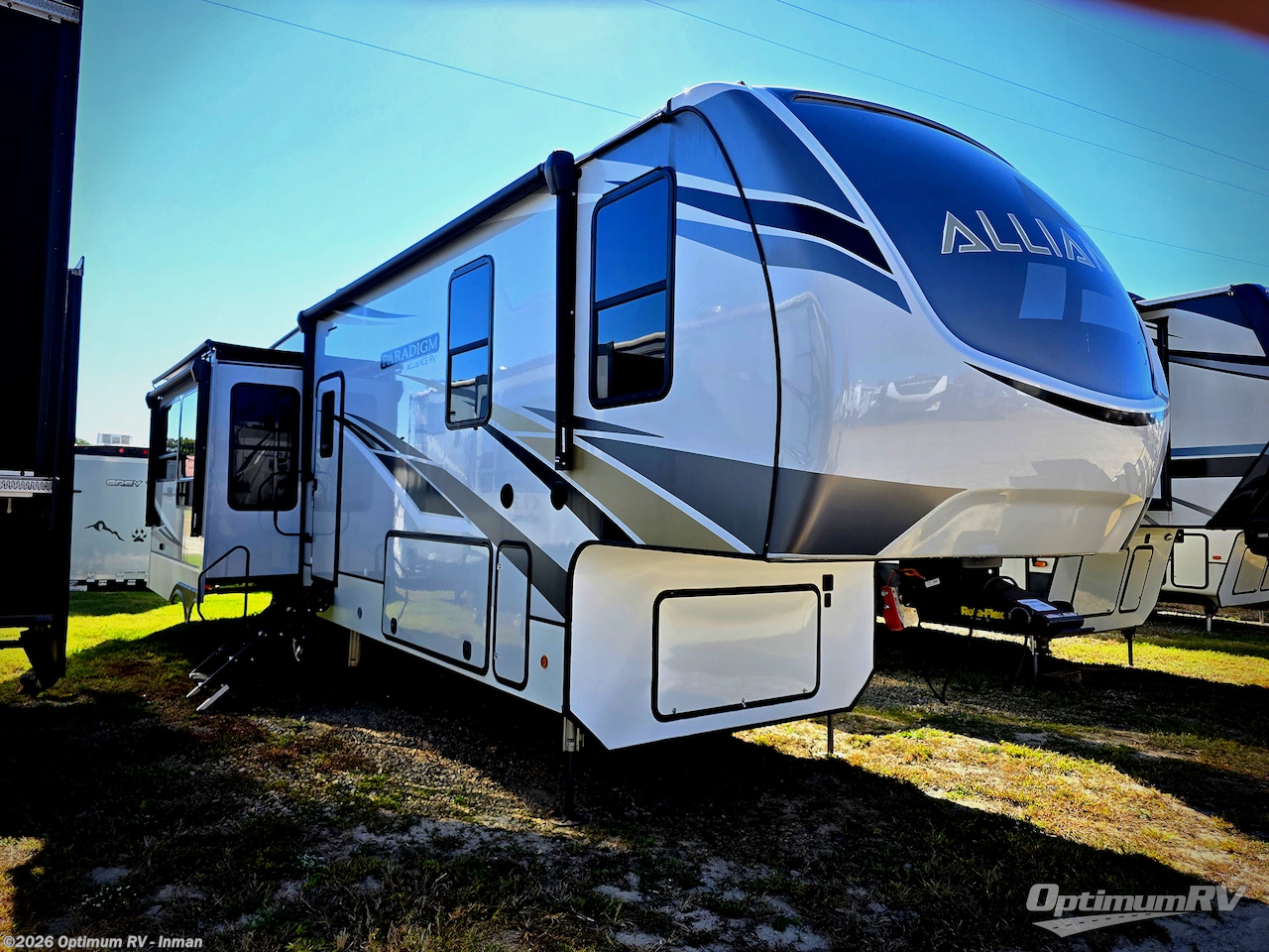Used 2021 Skyline Alliance Paradigm 340RL available in Inman, South Carolina