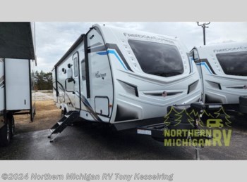 New 2022 Coachmen Freedom Express Ultra Lite 292BHDS available in Gaylord, Michigan