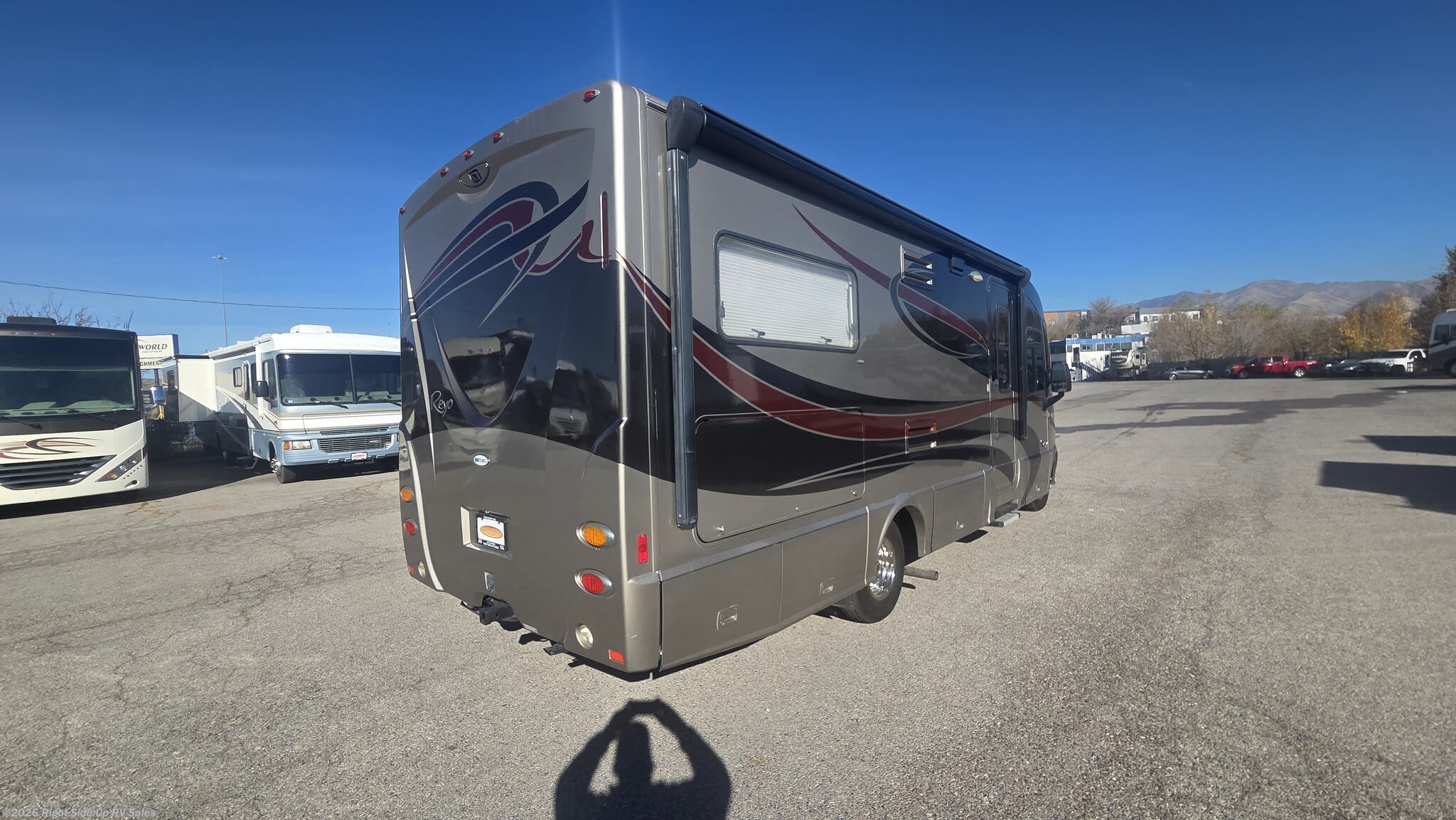 Used 2010 Itasca Reyo 25T available in Salt Lake City, Utah