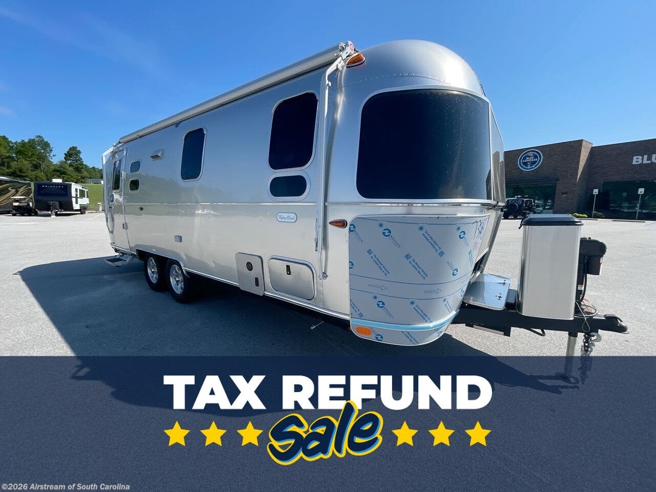 New 2026 Airstream Flying Cloud 25FB Twin available in Lexington, South Carolina