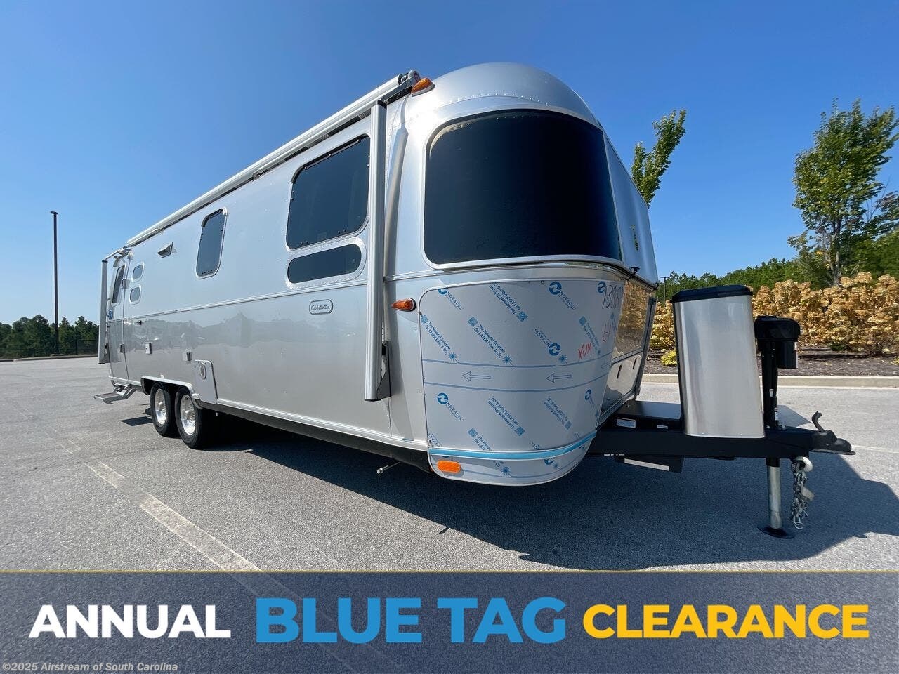 New 2026 Airstream Globetrotter 27FB available in Lexington, South Carolina