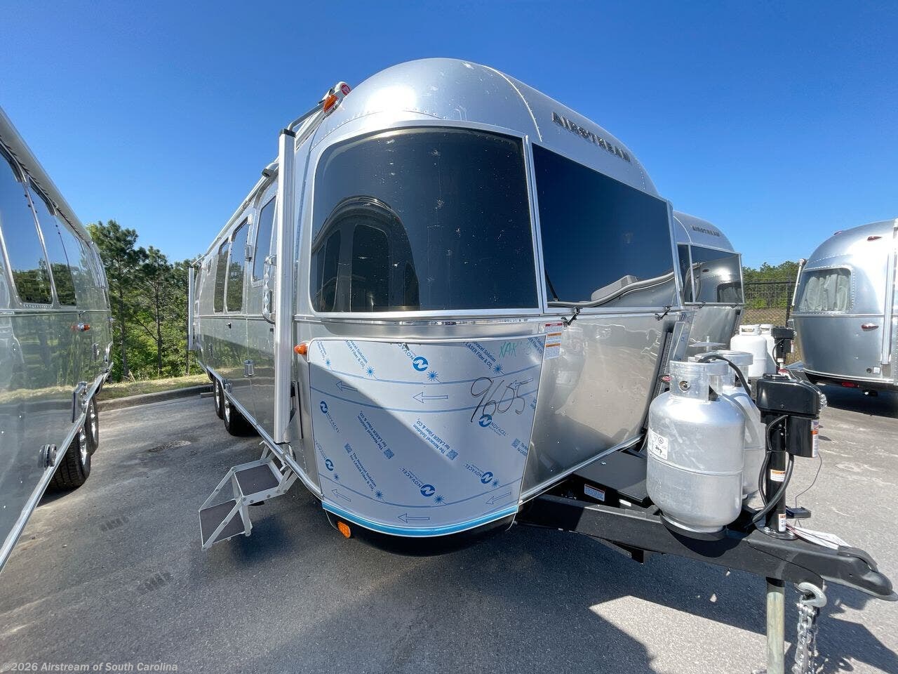 New 2026 Airstream Classic 28RB Twin available in Lexington, South Carolina