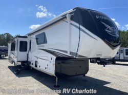 New 2024 Jayco Pinnacle 38FBRK available in Concord, North Carolina