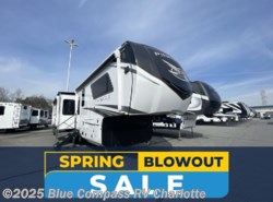 Used 2024 Jayco Pinnacle 32RLTS available in Concord, North Carolina