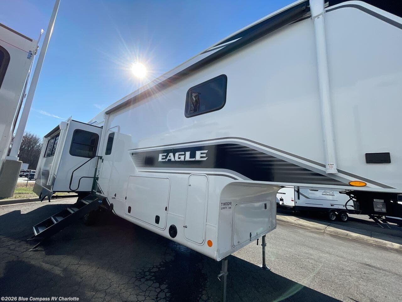 New 2026 Jayco Eagle 321RSTS available in Concord, North Carolina