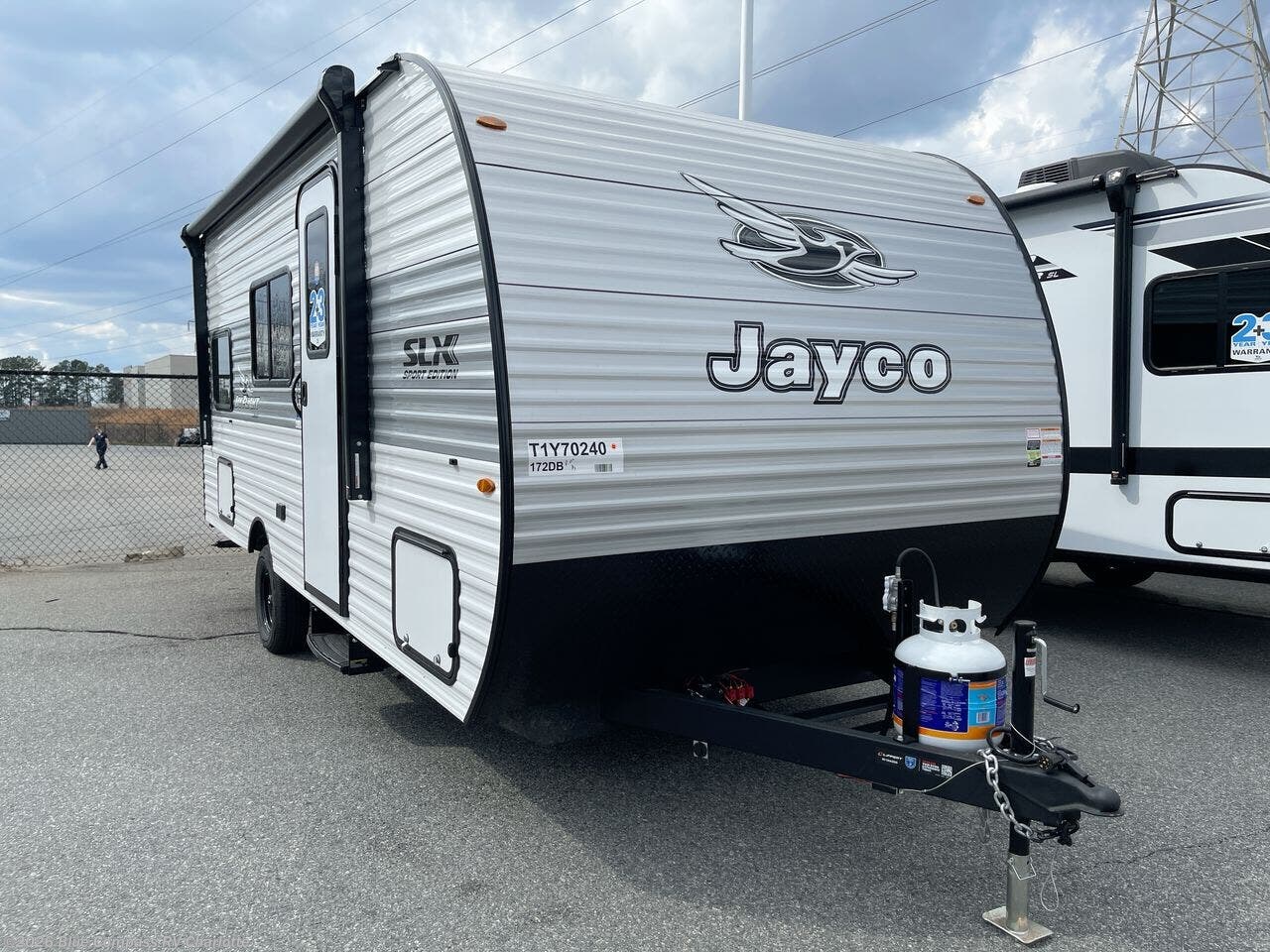 New 2026 Jayco Jay Flight SLX 172DB available in Concord, North Carolina