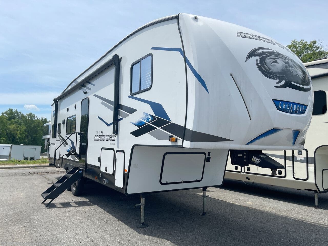 Used 2024 Forest River Cherokee Arctic Wolf 287BH available in Concord, North Carolina
